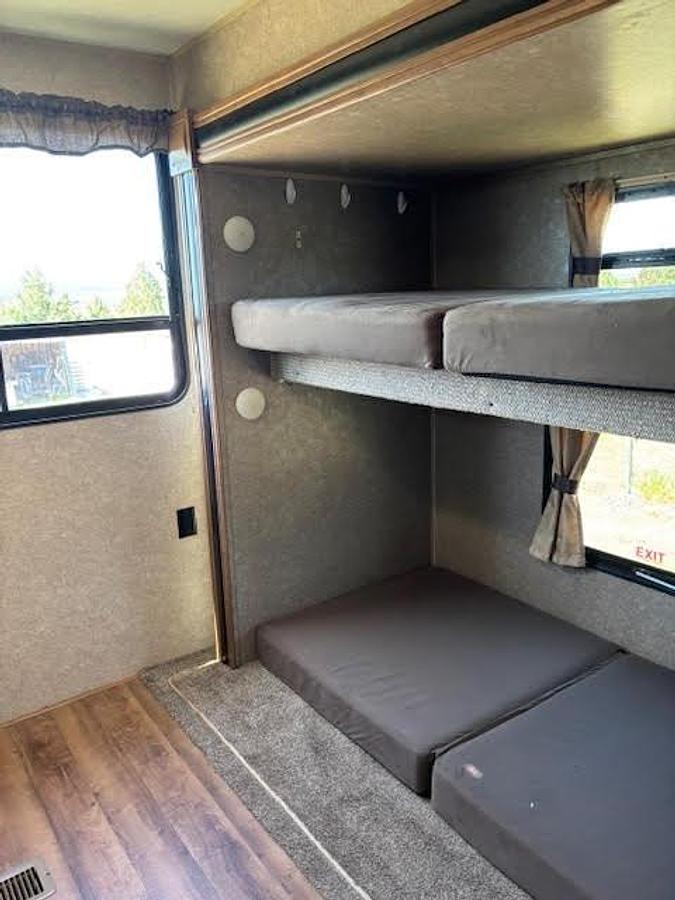 Used 2017 Coachmen Catalina Destination Park Model