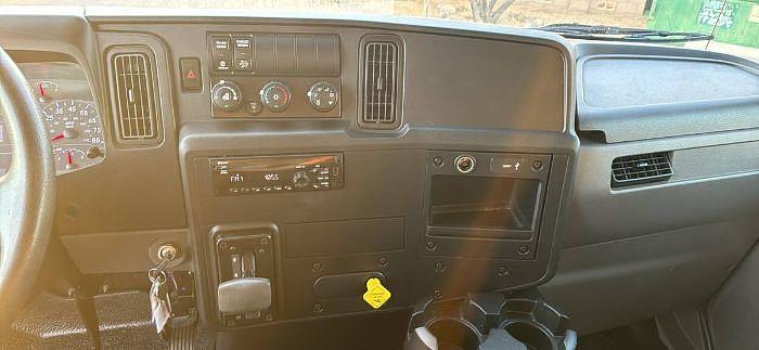 Used 2020 INTERNATIONAL MV Box Truck