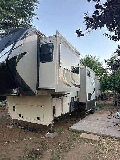 Used 2016 Grand Design Solitude 379Fl