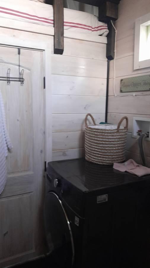 Used 2020 Custom Tiny Home 24 Ft