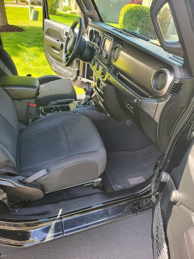Used 2019 Jeep Wrangler Sport