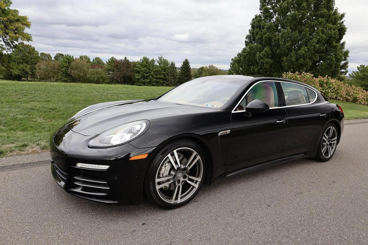 Used 2014 Porsche Panamera 4s Executive