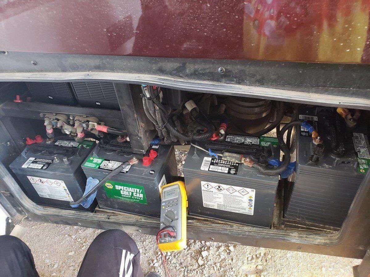 Used 2018 Holiday Rambler Endeavor XL 38N  360 XCM Diesel Pusher Motorhome