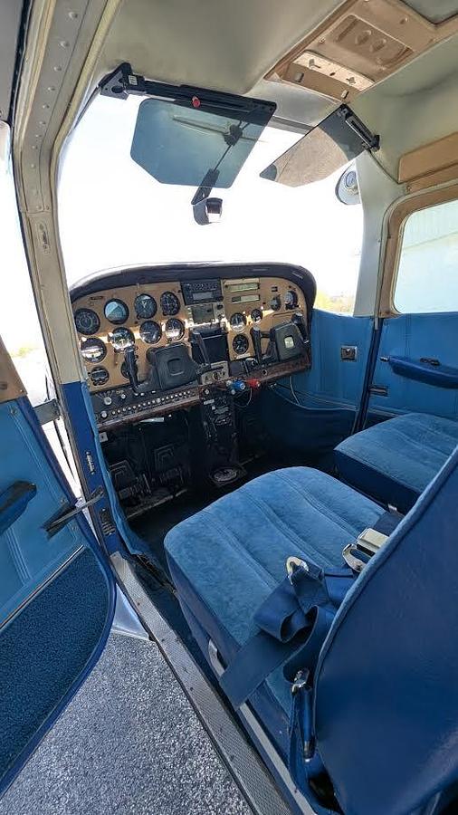 Used 1976 Cessna 182Q