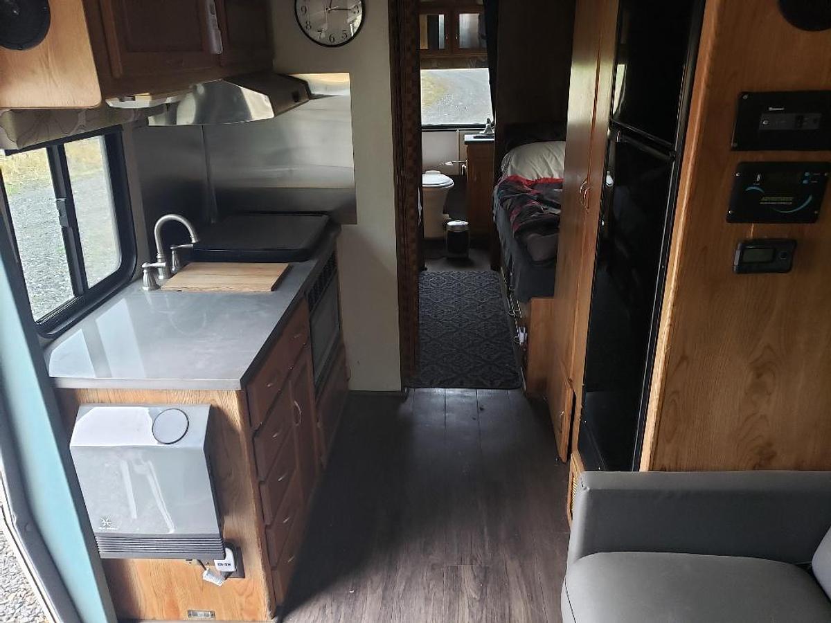 Used 1991 Americruiser 29ft Class A Motorhome