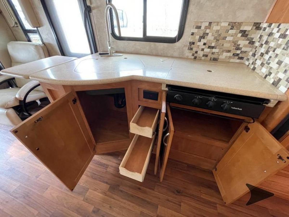 Used 2017 Nexus Phantom 32SC Class C Motorhome