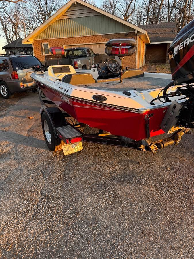 Used 1994 Champion Elite 191