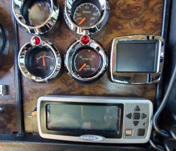 Used 1996 KENWORTH T800 and 2020 Great Dane Dry Van