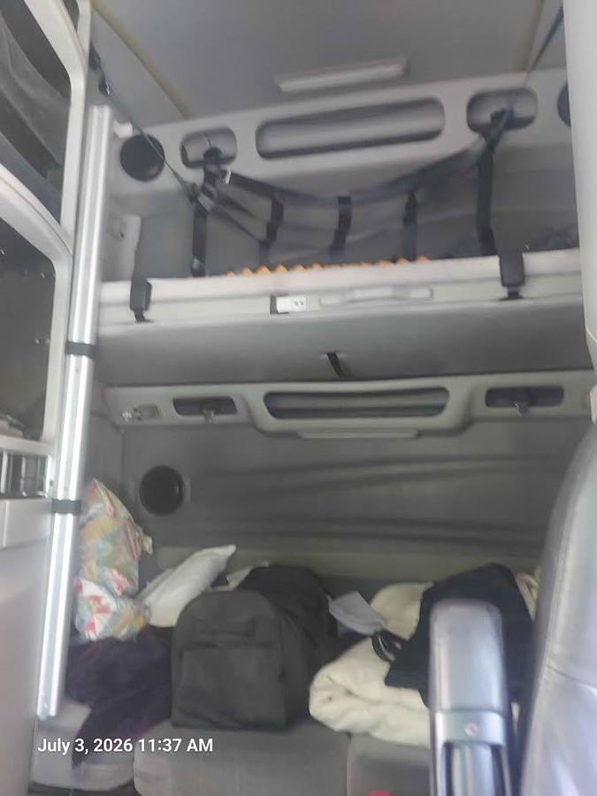 Used 2001 Volvo 770