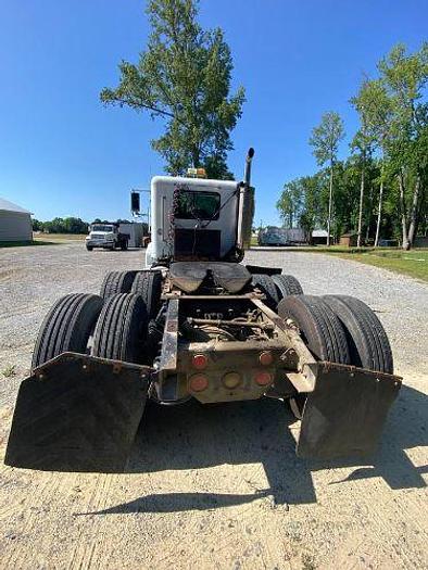 Used 1995 Freightliner USF-1E