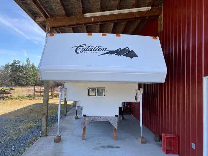 Used 2002 Thor Citation Truck Bed Camper