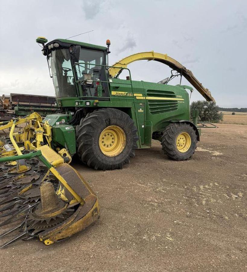 Used 2012 John Deere 7750