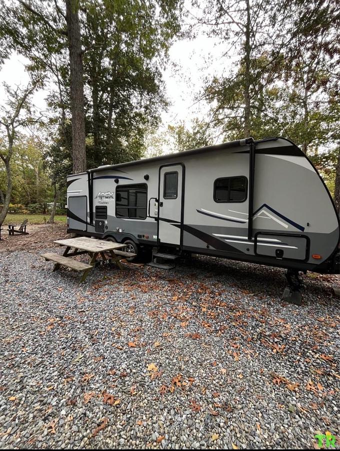 Used 2021 Coachmen Ultra Lite