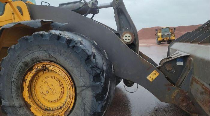 Used 2014 Volvo L350F