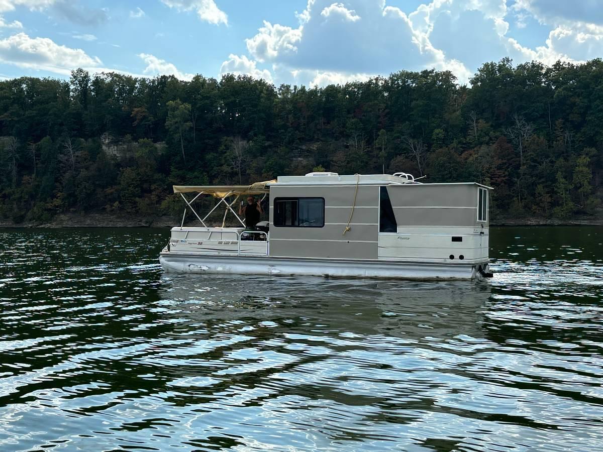 Used 2007 Suntracker Party Cruiser Regency