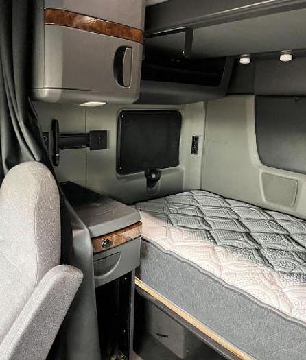 Used 2020 INTERNATIONAL LT