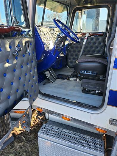 Used 1999 Peterbilt 379