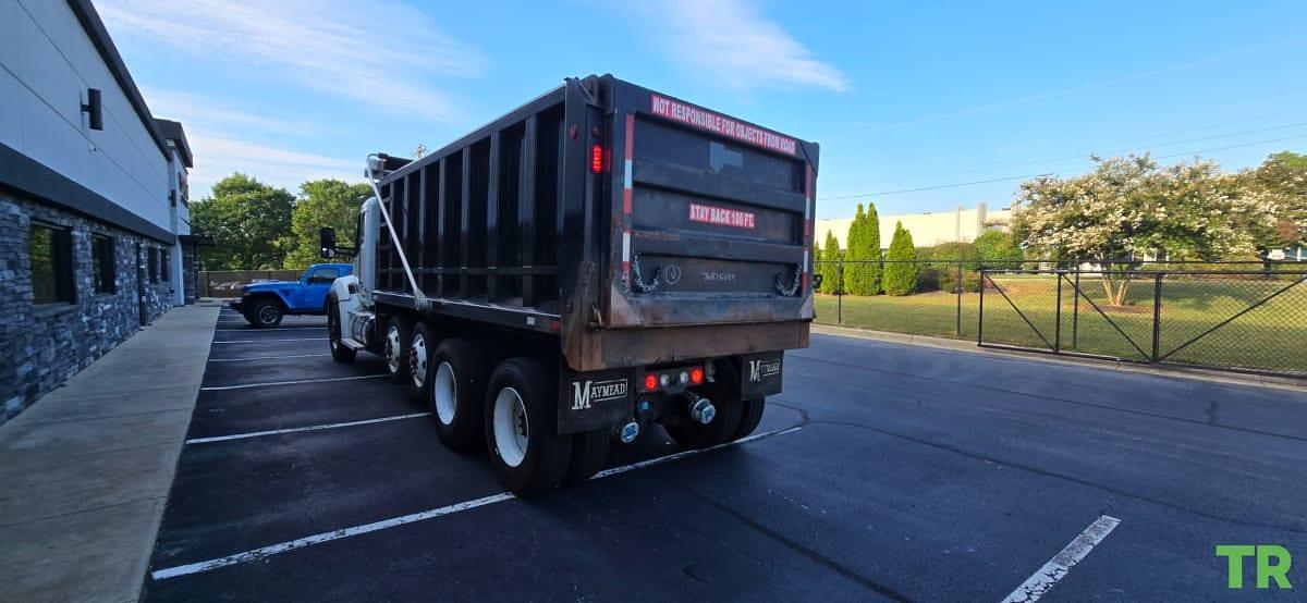 Used 2024 Kenworth T880