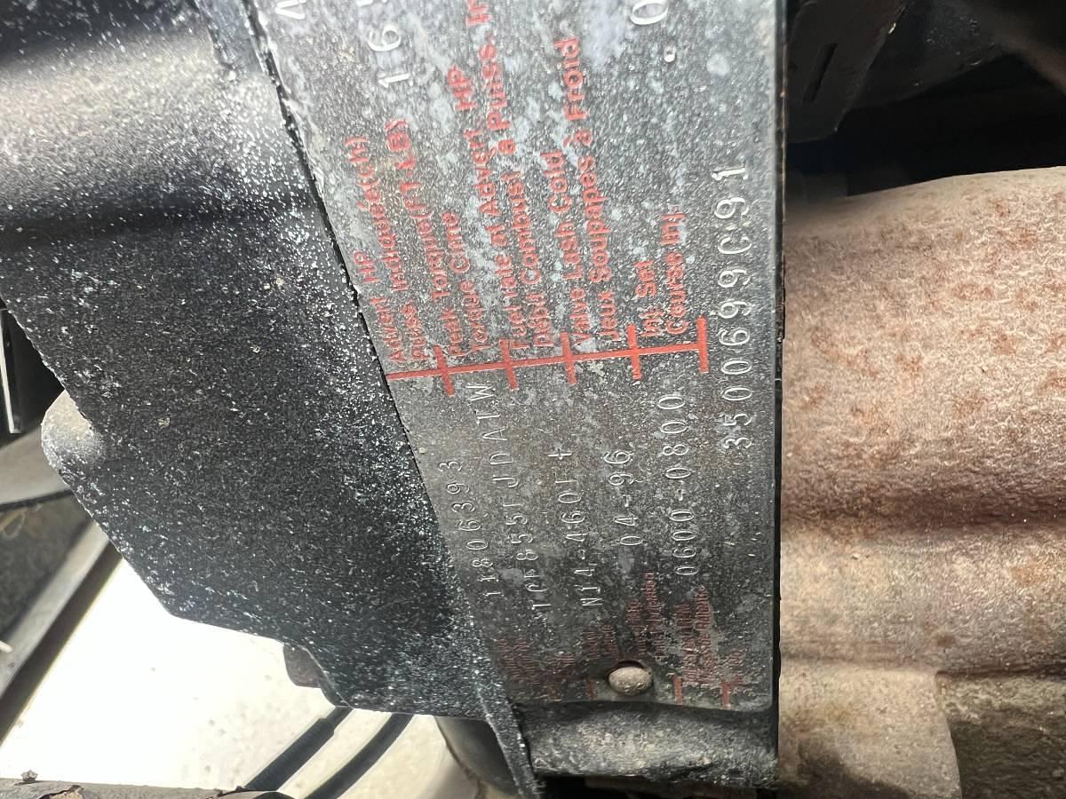 Used 1997 INTERNATIONAL 9400 Sleeper Semi Truck