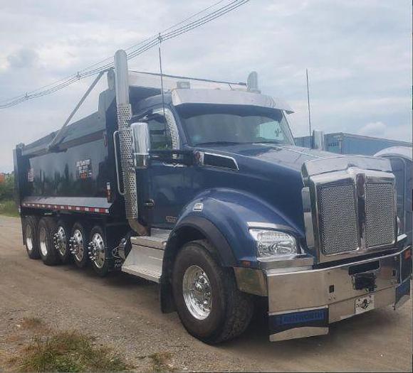 Used 2022 KENWORTH T880 Dump Truck