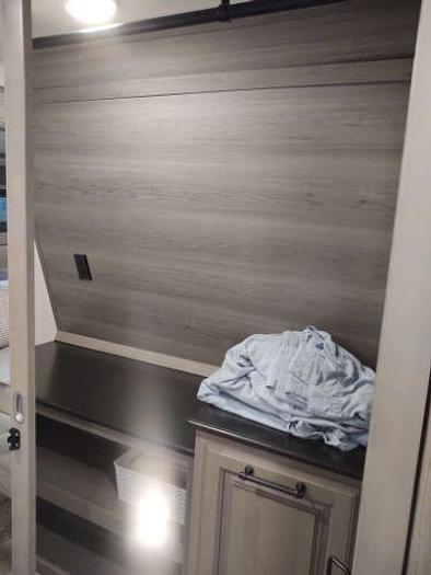 Used 2022 Keystone Montana 3855BR