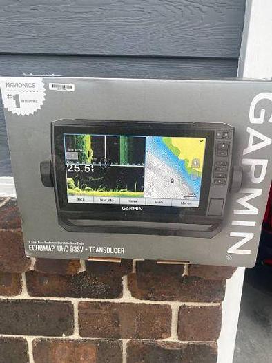 Used 2023 Sun Tracker Fishing Barge 20DLX