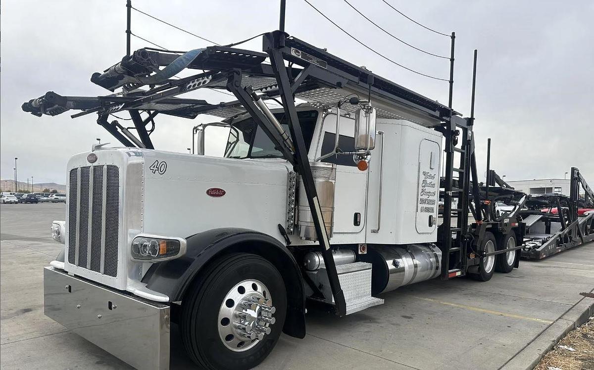 Used 2015 Peterbilt 389