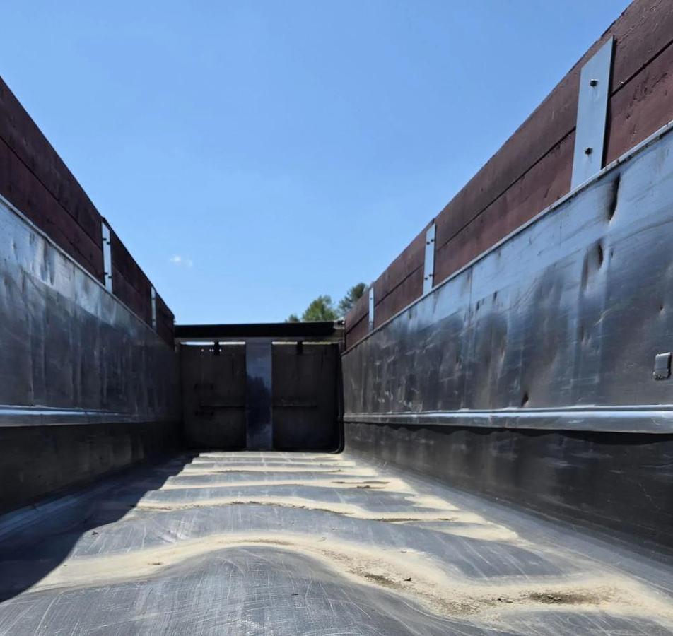Used 1998 MAC TRAILER MFG 36 ft Tri Axle