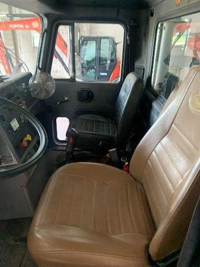 Used 1998 Mack CL713