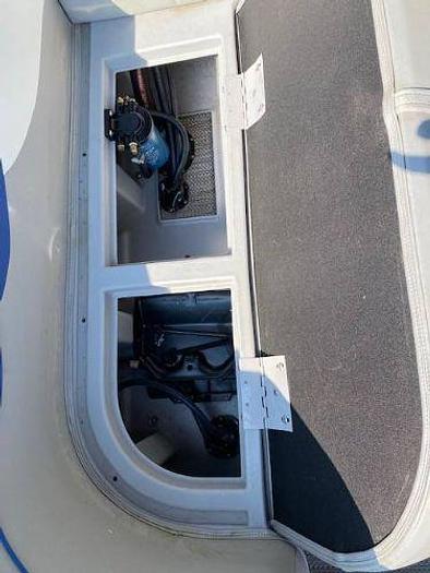 Used 2021 Bennington 23SSRSD Pontoon Boat
