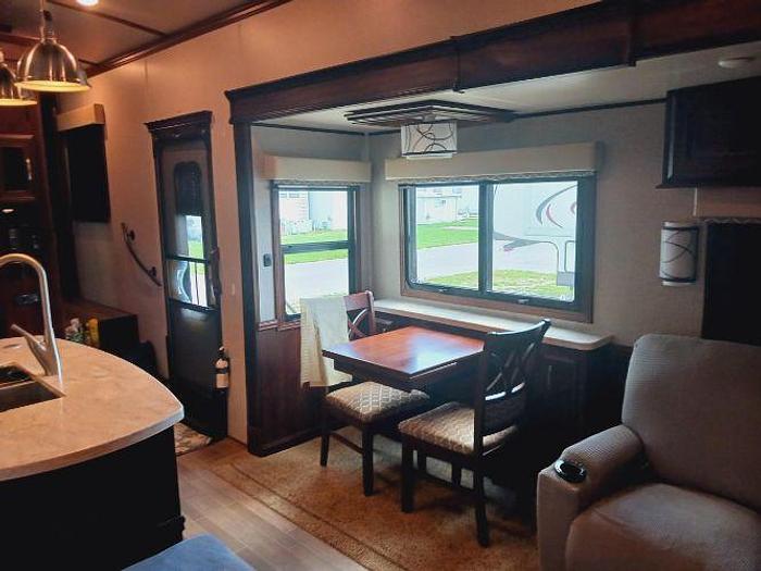 Used 2019 Jayco Pinnacle 36KPTS