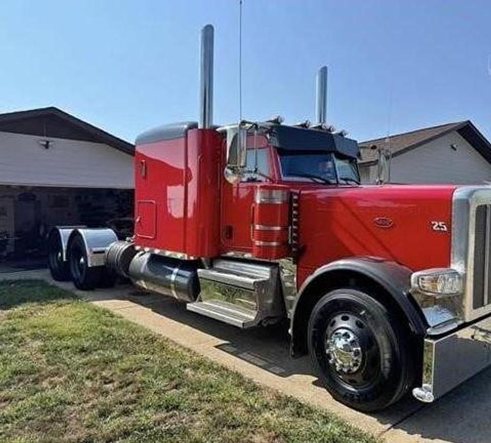 Used 2020 PETERBILT 389 and 2019 Armor Lite Trailer