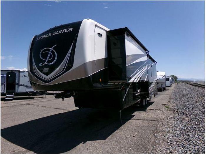 Used 2022 DRV Mobile Suites 36RSSB3