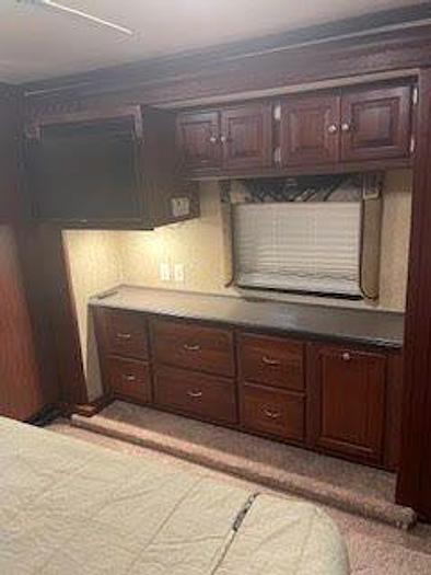 Used 2007 Tiffin Motorhomes Phaeton 40QSH