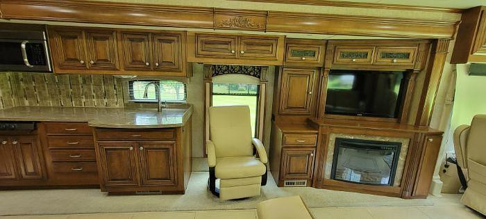 Used 2013 Thor Motor Coach Tuscany 45LT