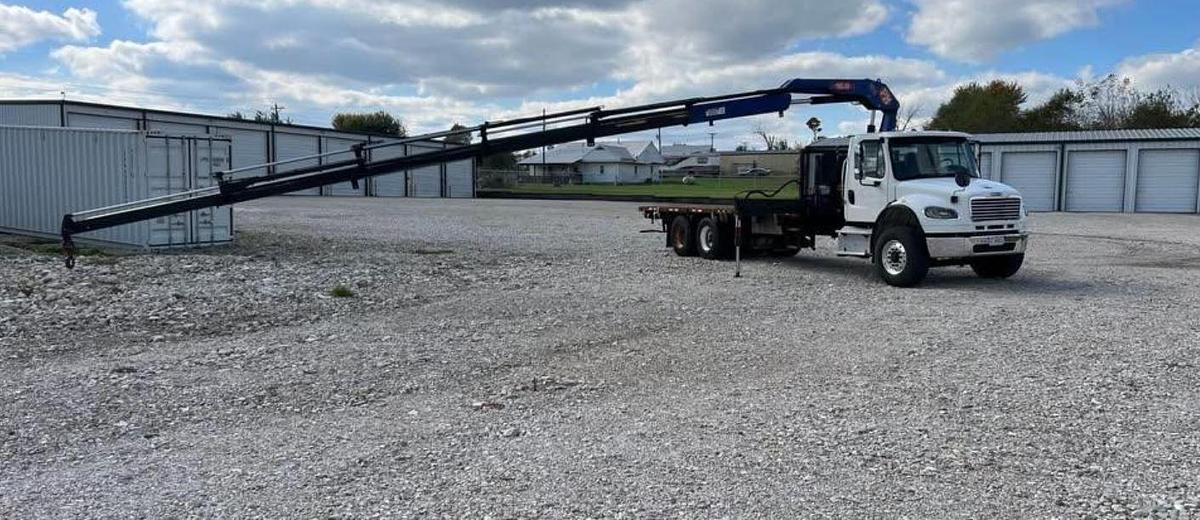 Used 2016 PM 15.5 MOUNTED ON 2016 FREIGHTLINER BUSINESS CLASS M2 106