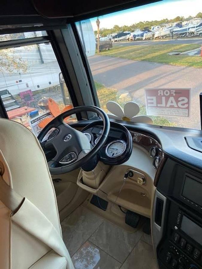 Used 2015 American Coach American Revolution 42T Class A Motorhome