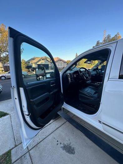 Used 2015 GMC Sierra 2500HD available WiFi Denali