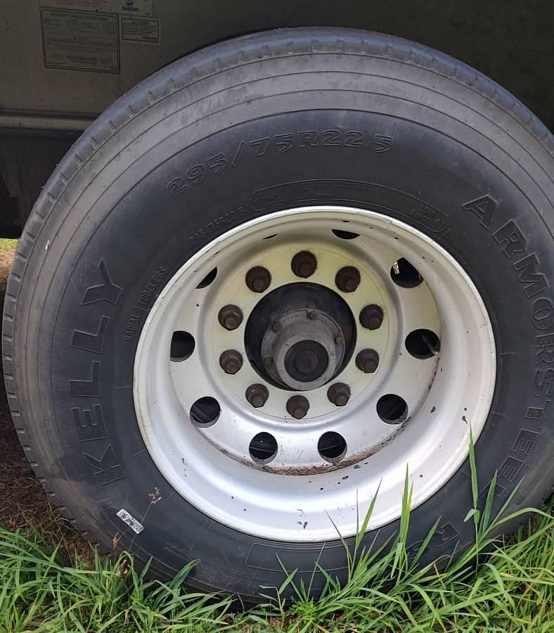 Used 2001 Raven 48ft Flatbed Trailer