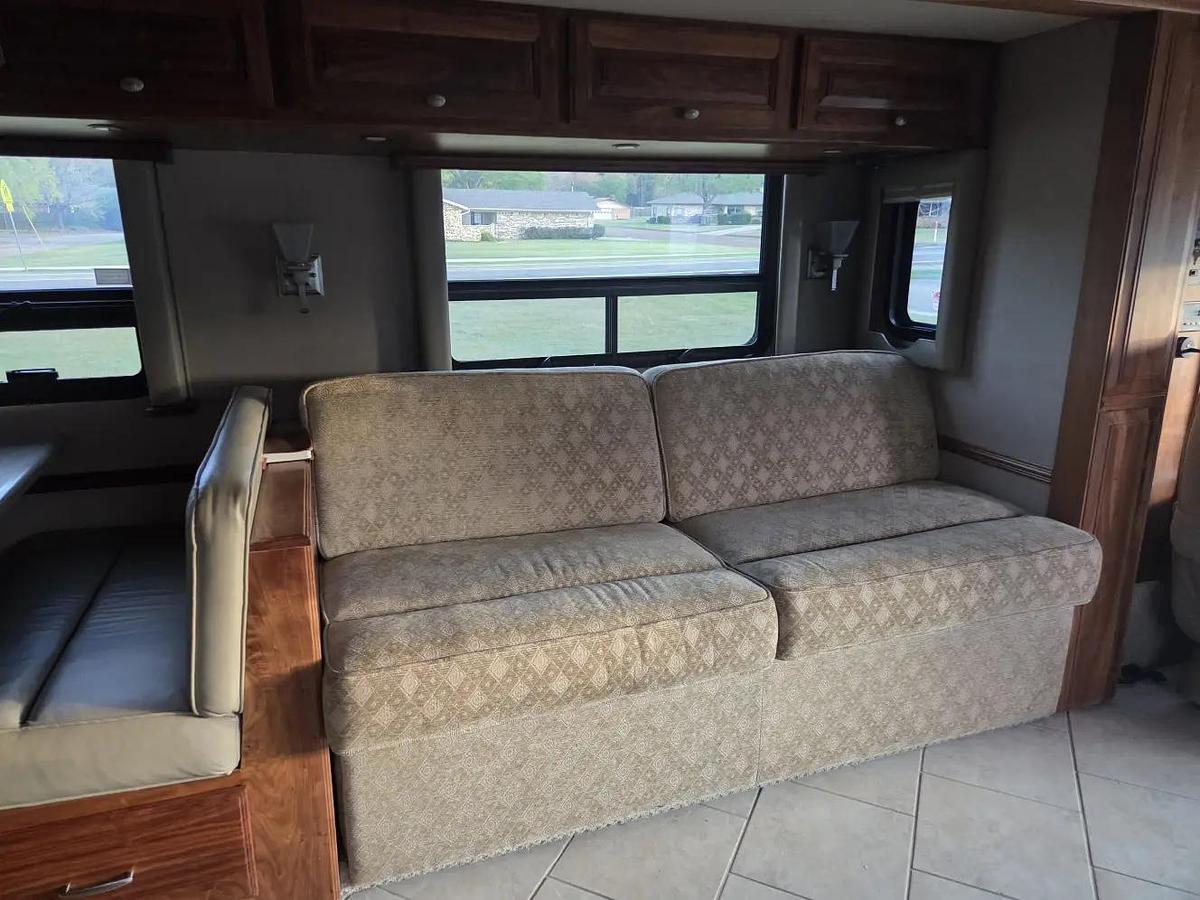 Used 2008 Foretravel Nimbus 342 Stonebriar