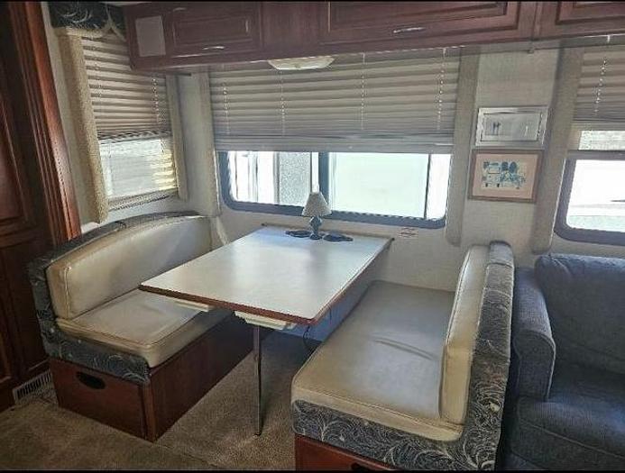 Used 2005 Fleetwood Southwind 37L