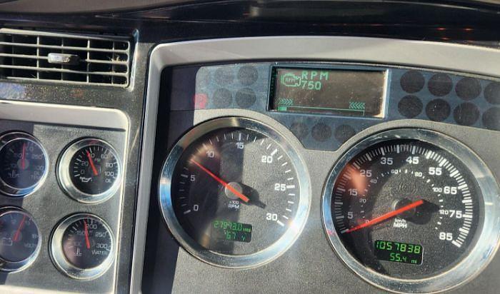 Used 2013 KENWORTH T800