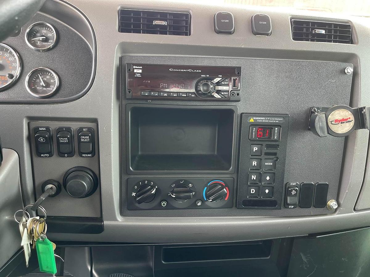 Used 2018 Peterbilt 337 Single Axle