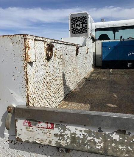 Used 2006 Peterbilt 335