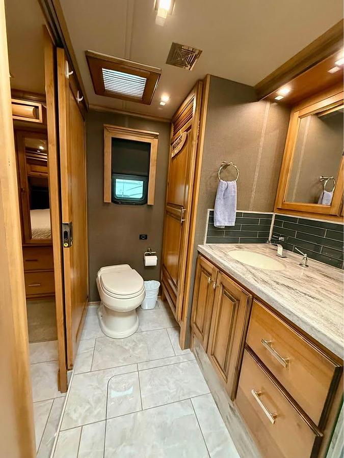 Used 2019 Tiffin Motorhomes Phaeton 37BH Class A Motorhome