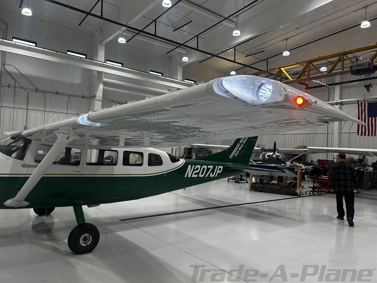 Used 1974 Cessna 207