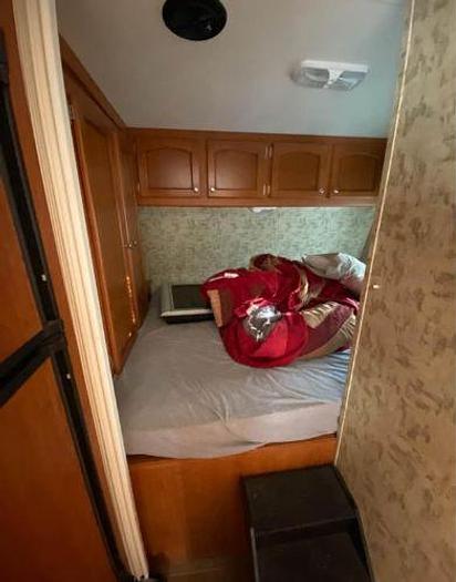 Used 2009 Forest River Cherokee Wolf Pack