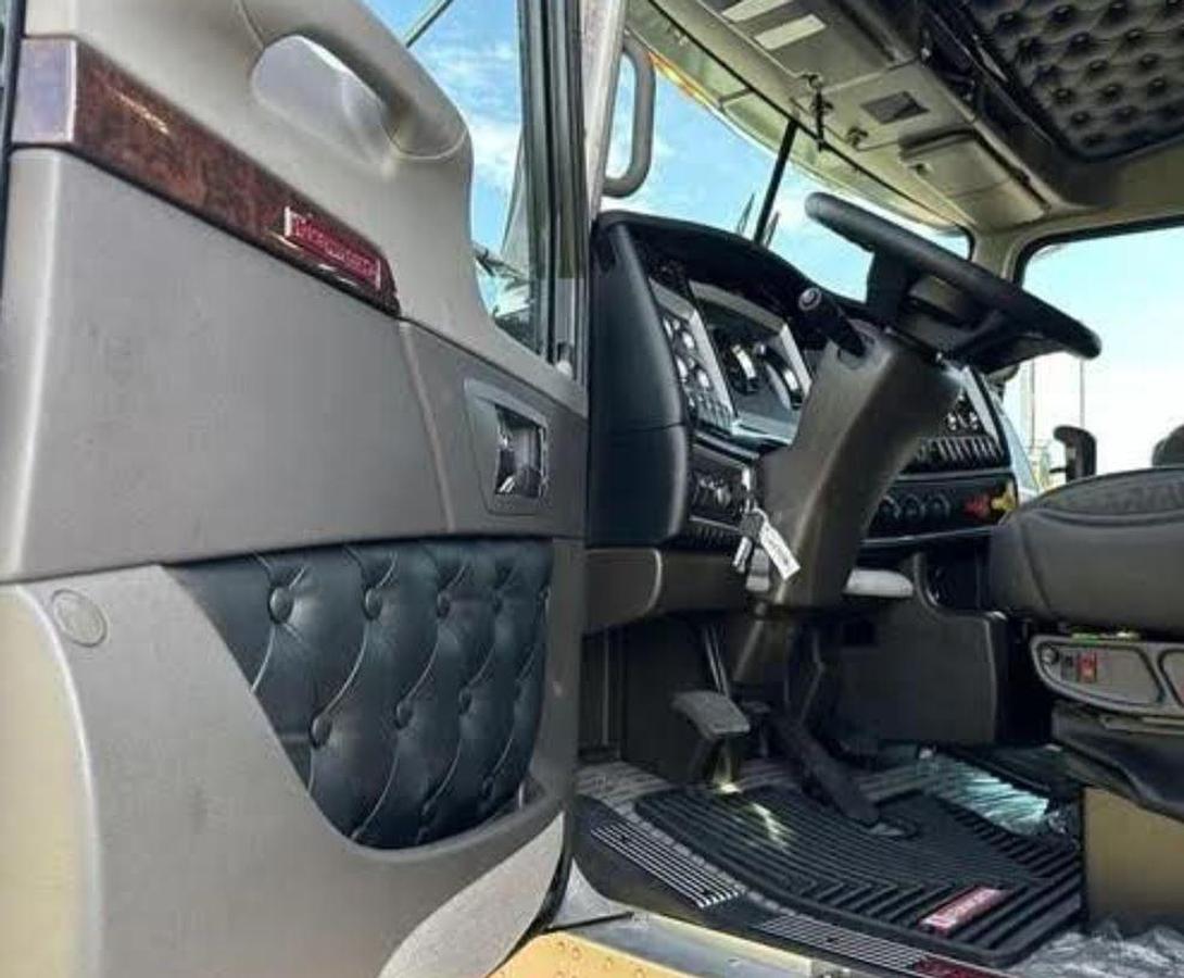Used 2025 Kenworth W900L