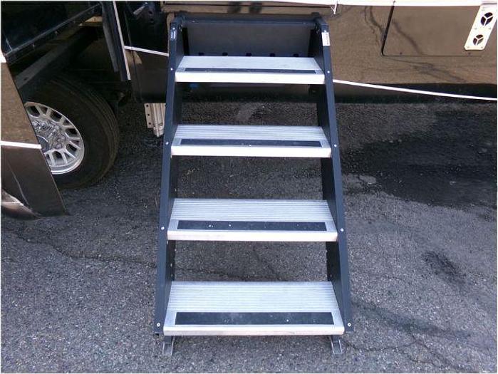 Used 2022 DRV Mobile Suites 36RSSB3