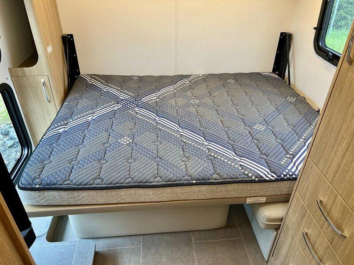 Used 2025 Leisure Travel Vans Wonder W24RL Rear Lounge